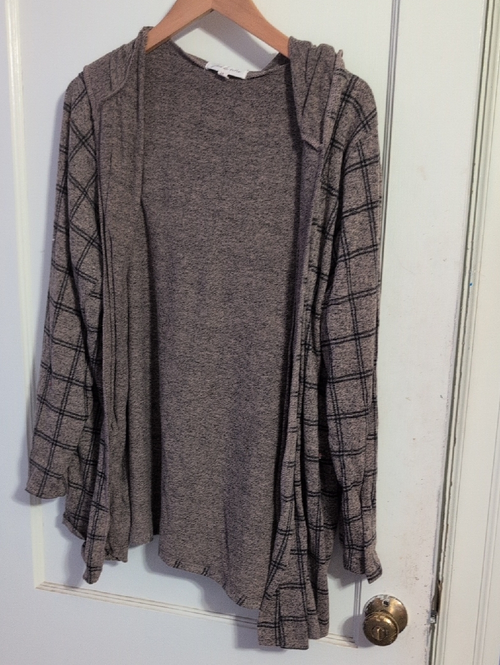 Cozy Hooded Open-Front Cardigan in Heather Gray